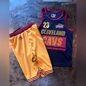 Cleveland Cavaliers Lebron James Outfit